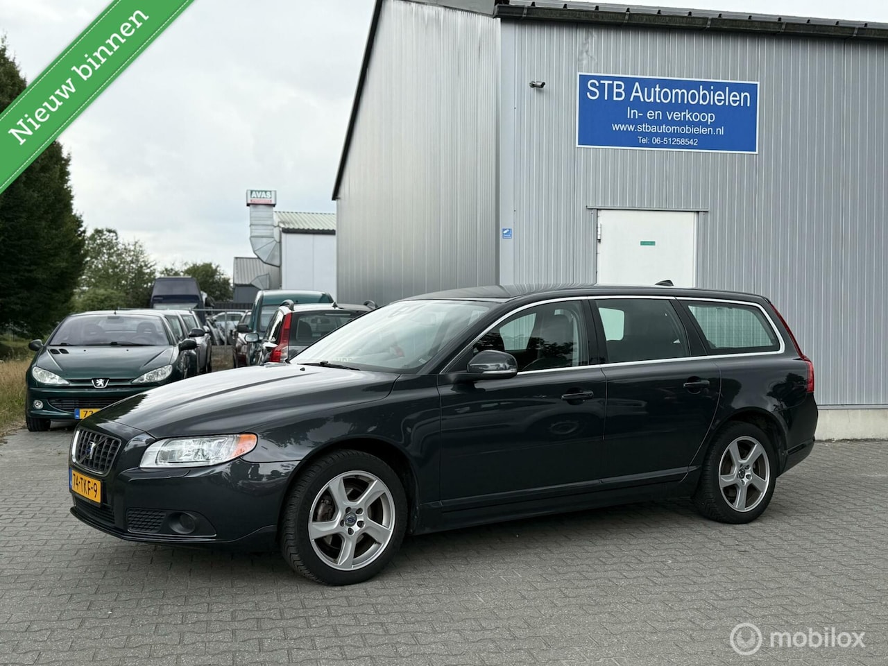 Volvo V70 - 1.6 T4 Limited Edition 1.6 T4 Limited Edition, Leder, Navi, Nieuwe apk - AutoWereld.nl