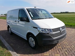 Volkswagen Transporter - 2.0 TDI L1H1 110kW AC * 11599 EX BTW * NEW MODEL 2021
