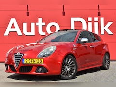 Alfa Romeo Giulietta - 1.4 T Business Executive Automaat | Leder | Pano | Navi | Clima | Cruise | PDC | LMV