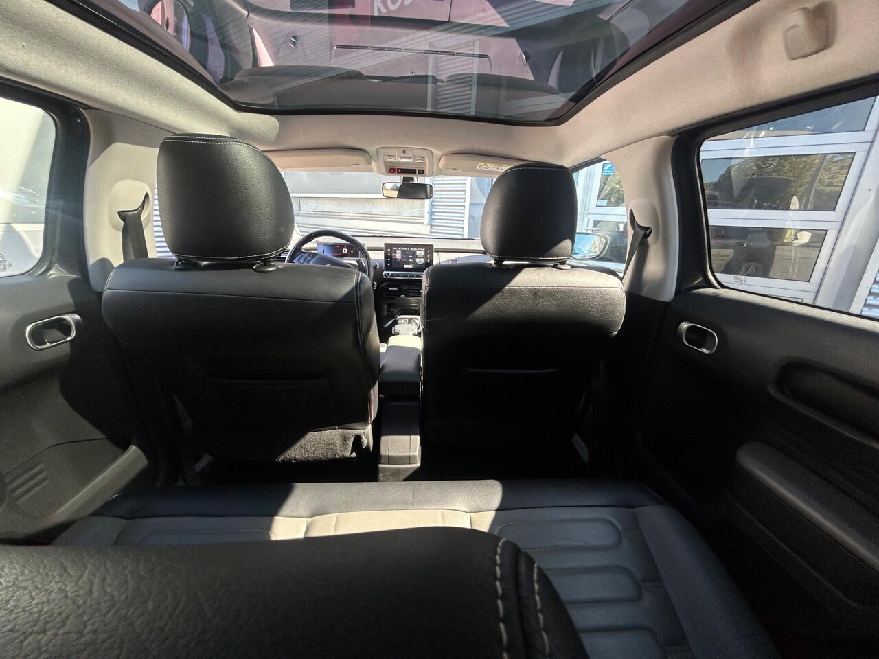 Citroën C4 Cactus - 1.2 e-VTi Shine PANO LEDER VOL OPTIES - AutoWereld.nl