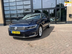 Volkswagen Passat - GTE Highline, Dealer onderh , Camera