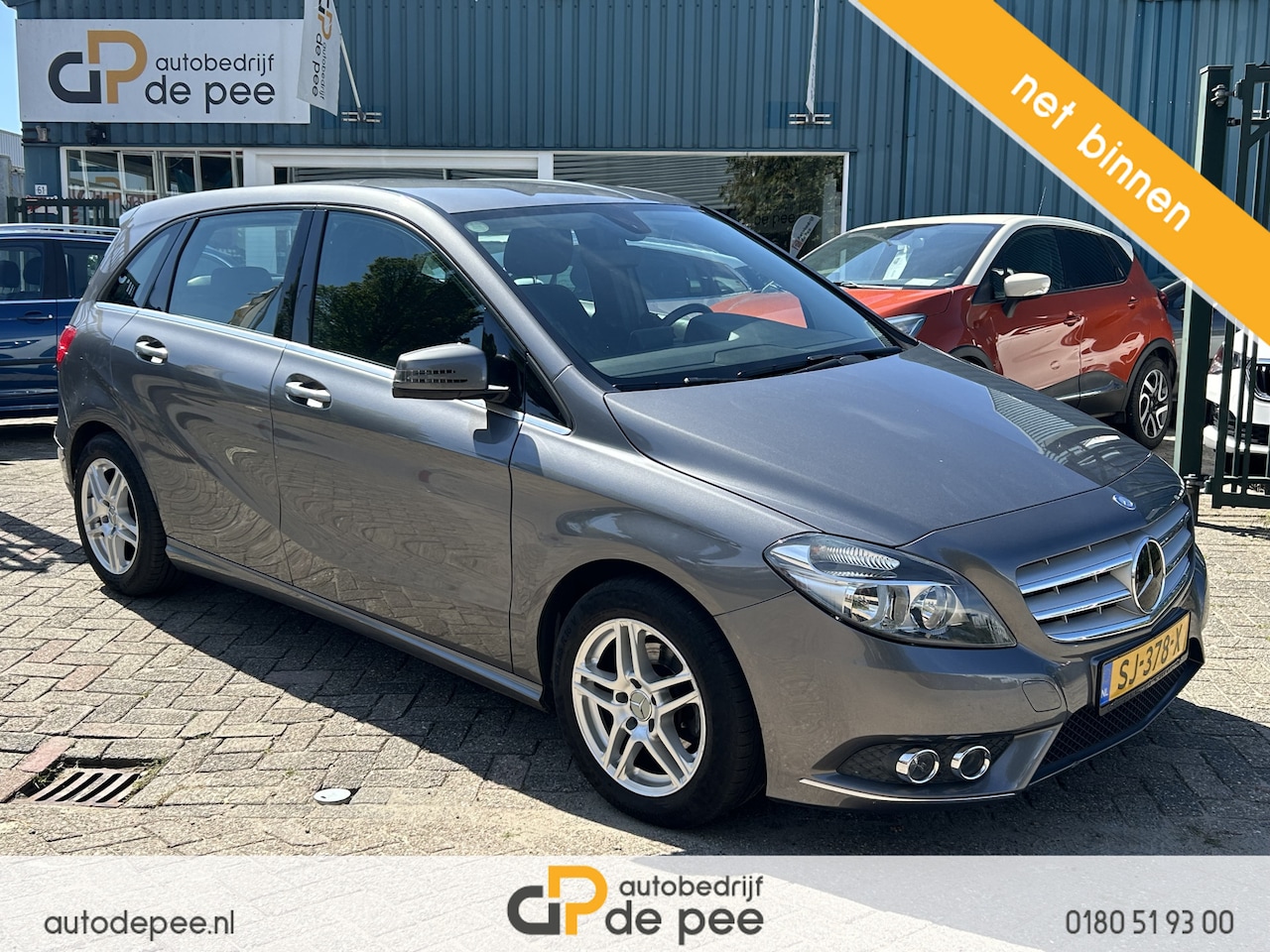 Mercedes-Benz B-klasse - 180 GARANTIE/AIRCO/NAVI/STOELVERW./TREKHAAK rijklaarprijs! - AutoWereld.nl