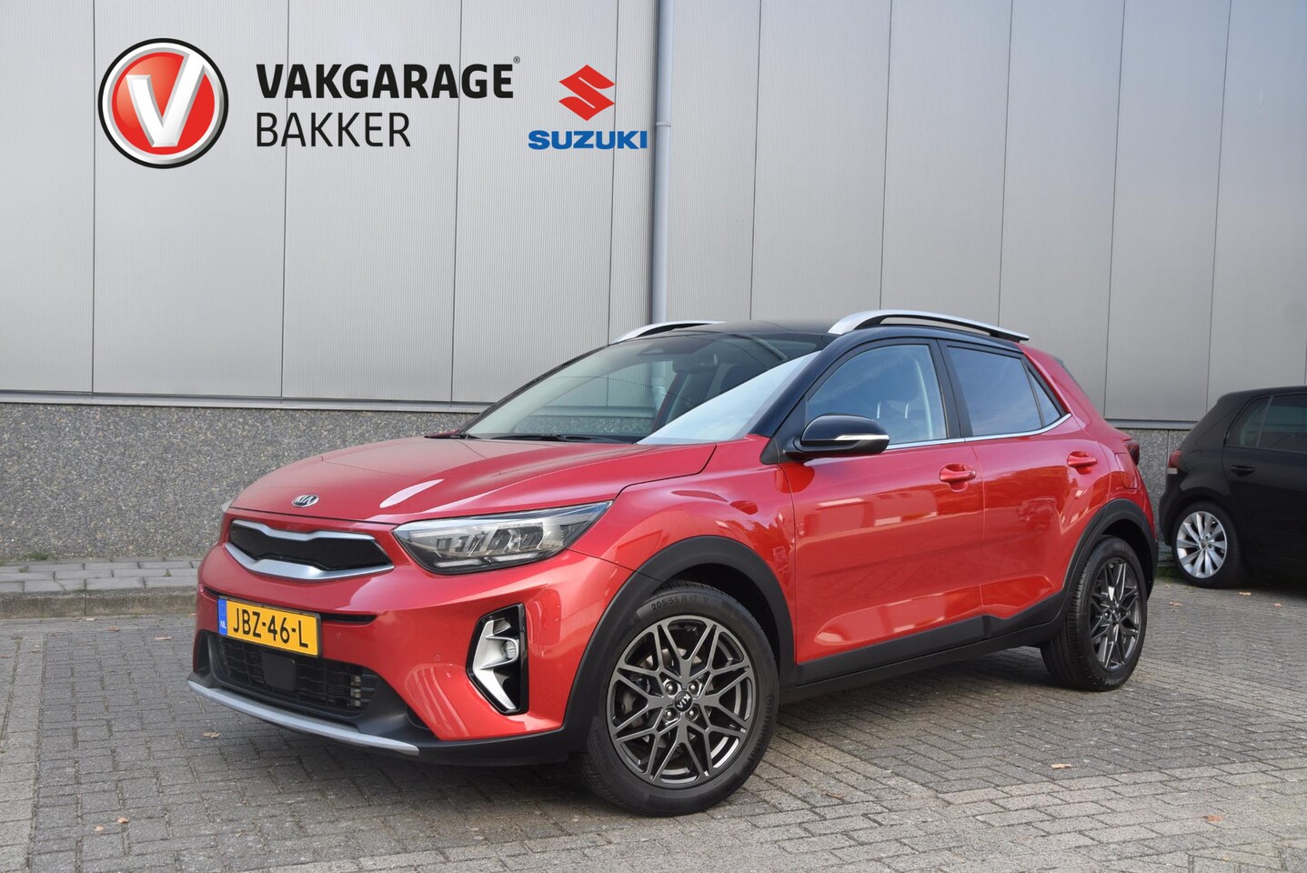 Kia Stonic - 1.0 T-GDi DynamicPlusLine | KIA-garantie 2028!! | Dealer onderhouden | Navigatie | - AutoWereld.nl