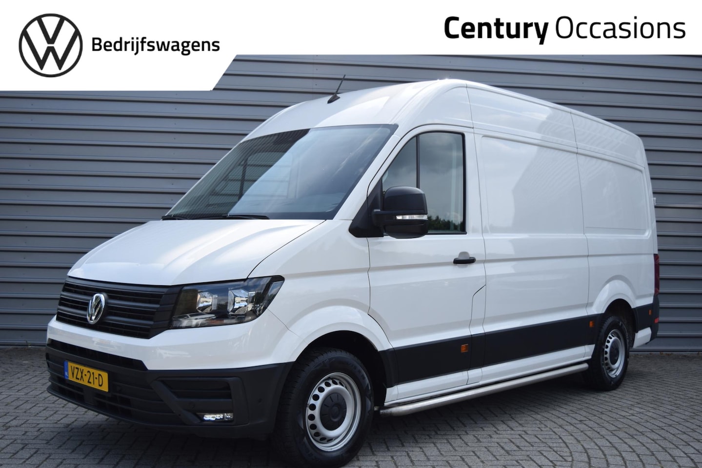 Volkswagen Crafter - 30 2.0 TDI 140Pk H6 Highline / Navi / Camera / Betimmering / Bank / Pdc - AutoWereld.nl