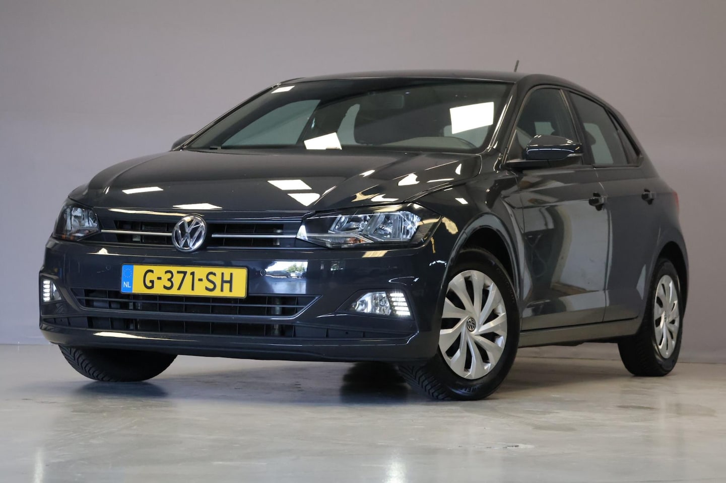 Volkswagen Polo - 1.0 TSI 116pk CL Business |Camera|PDC| - AutoWereld.nl