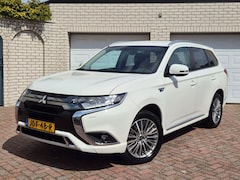 Mitsubishi Outlander - 2.4 PHEV AWD Navi-Cruise-Led-Cam-keyles
