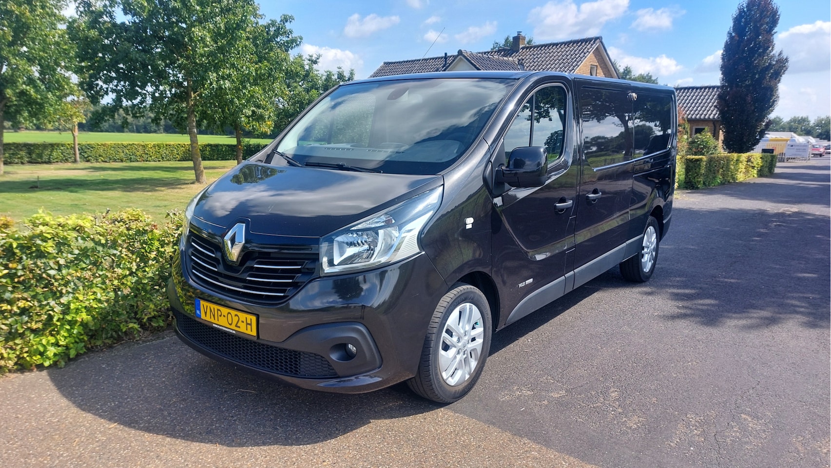 Renault Trafic - 1.6 dCi T29 L2H1 Comfort Energy AIRCO BJ 2017 - AutoWereld.nl