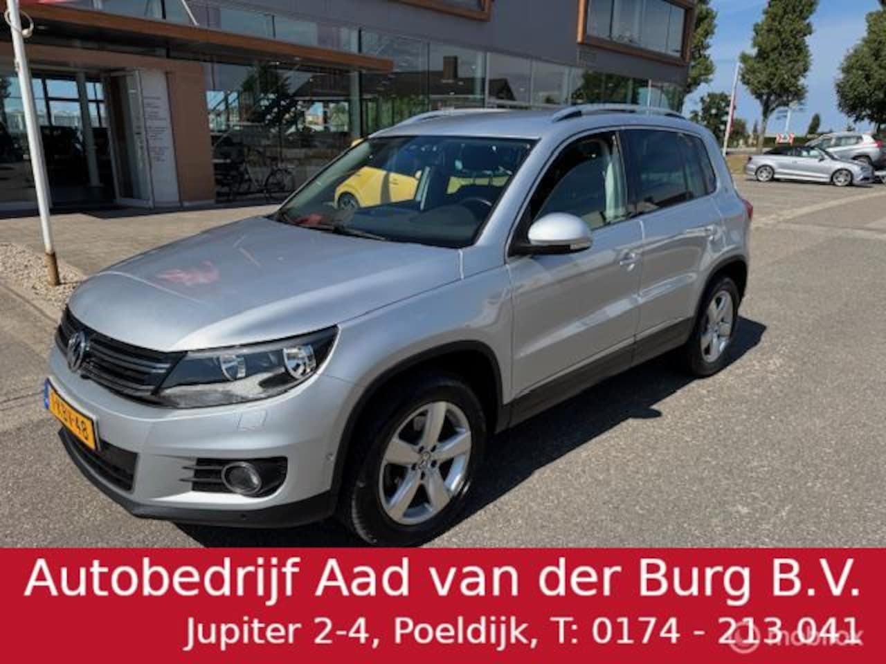Volkswagen Tiguan - 2.0 TSI Sport & Style 4Motion , Navigatie via Apple carplay & Android auto, Trekhaak - 2.2 - AutoWereld.nl