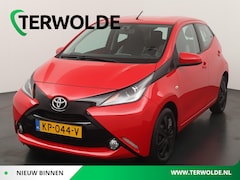 Toyota Aygo - 1.0 VVT-i x-play | Achteruitrijcamera | Airco | LED dagrijverlichting |