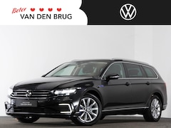 Volkswagen Passat Variant - 1.4 TSI PHEV GTE Business | LED | Navigatie | Travel Assist | Achteruitrijcamera | Stoel &