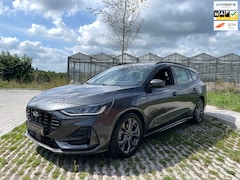 Ford Focus Wagon - 1.0 EcoBoost Hybrid 125PK ST Line X AUTOMAAT