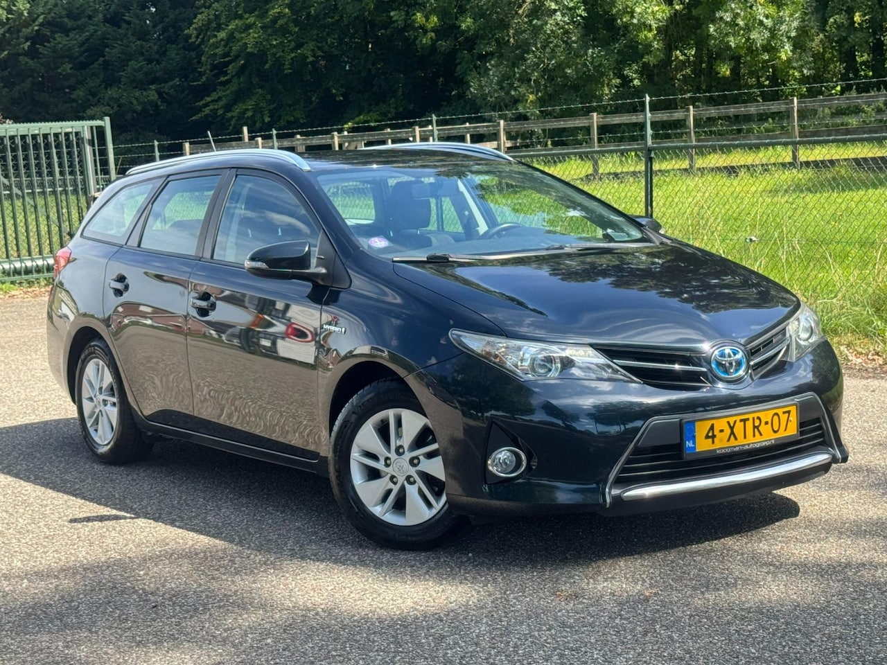 Toyota Auris Touring Sports - 1.8 Hybrid Aspiration /Trekhaak/Airco/Automaat/ - AutoWereld.nl