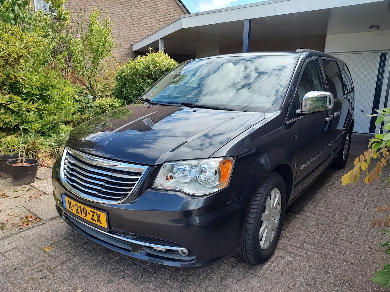 Chrysler Town and Country - 3.6 V6 - AutoWereld.nl