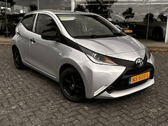 Toyota Aygo - 1.0 VVT-i x-now | AIRCO | CV Afstand bed | Audio | occasion