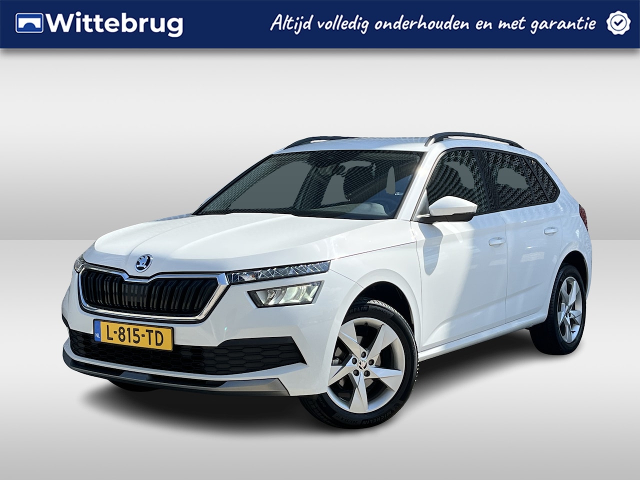 Skoda Kamiq - 1.0 TSI Ambition / Climate controle / Parkeersensoren achter / Lichtmetaal 16 inch / P4 - AutoWereld.nl