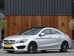 Mercedes-Benz CLA-Klasse - 180 automaat / AMG pakket / panorama / *NAP