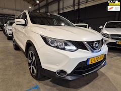 Nissan Qashqai - 1.2 N-Connecta - Automaat - Panoramadak - Clima - Cruise - Navi - Camera - Keyless - Stoel