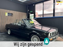 BMW 3-serie Cabrio - 318i Automaat Airco Elec Ramen Stoelverw Sport Interieur Volledig Dealer onderhouden in Ze