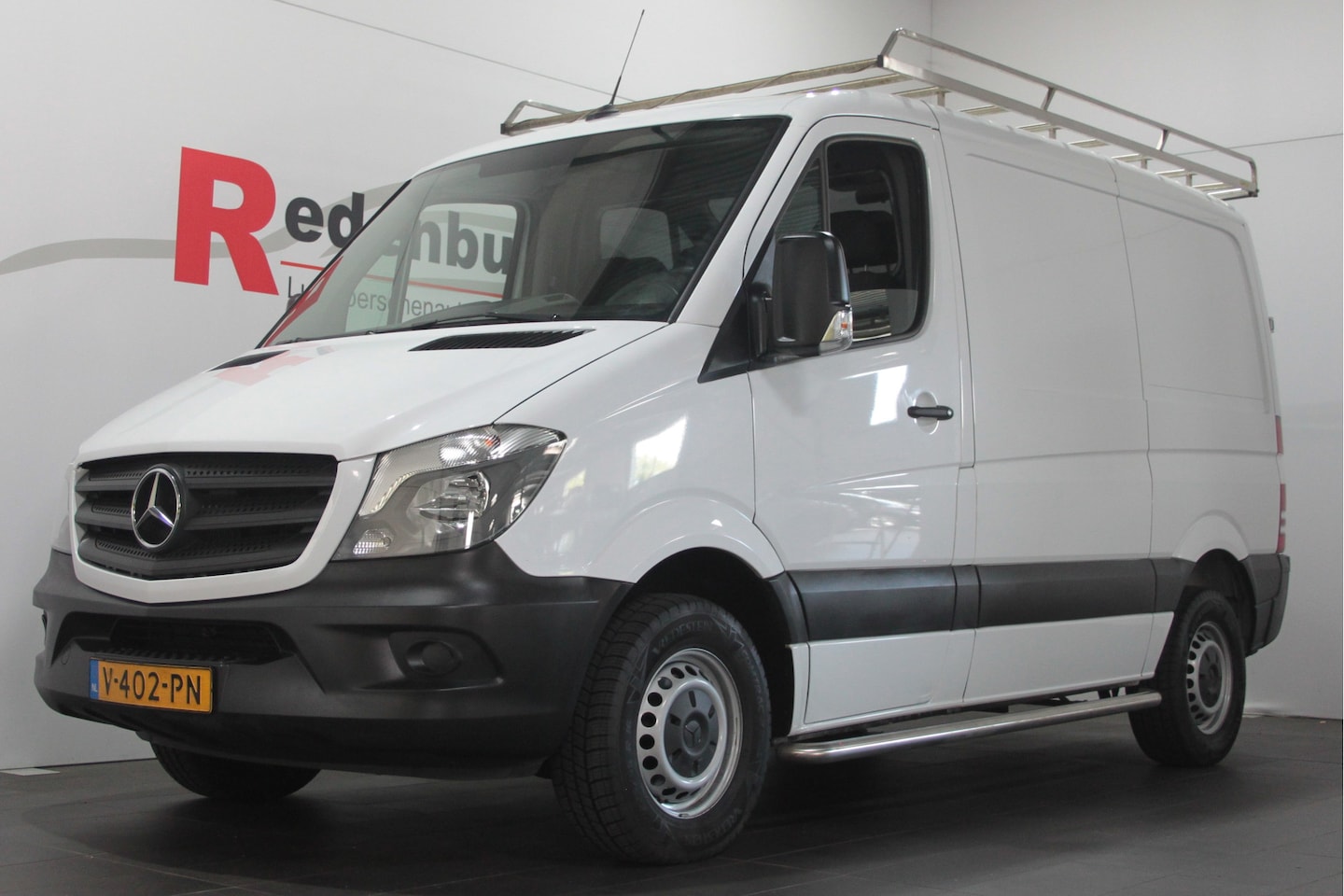 Mercedes-Benz Sprinter - 314 2.2 CDI 325 HD - Autom. - 3 pers. - Camera / Bluetooth / Radio - AutoWereld.nl