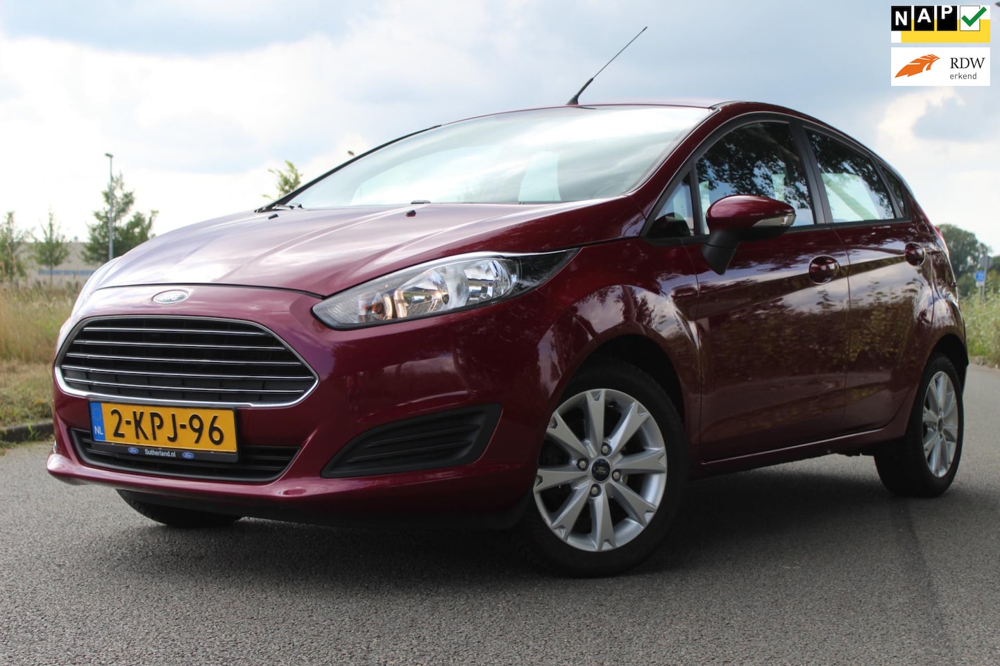 Ford Fiesta - 1.0 Style 65 pk | APK T/M 7-6-2026 | AIRCO | TREKHAAK | ELEKTRISCHE RAMEN | CENTRALE VERGR - AutoWereld.nl
