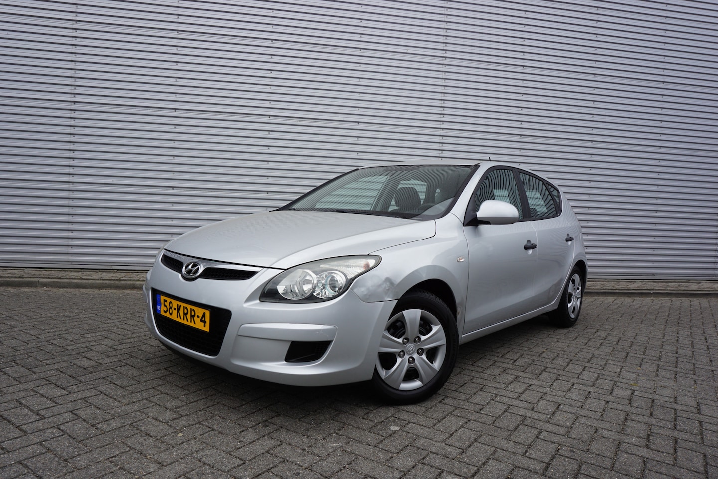 Hyundai i30 - 1.4i Active Cool Airco / Elektr. ramen / Parkeers. / Cruise / NAP - AutoWereld.nl