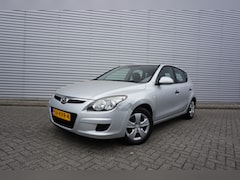 Hyundai i30 - 1.4i Active Cool Airco / Elektr. ramen / Parkeers. / Cruise / NAP