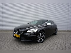 Volvo V40 - 1.5 T3 Polar+ Sport AUTOMAAT / Climate / Navi / Cruise / Lane ass. / Camera / NAP