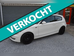 BMW 1-serie - 116i AUT Airco Sport Xenon Angel Eyes BJ 2011