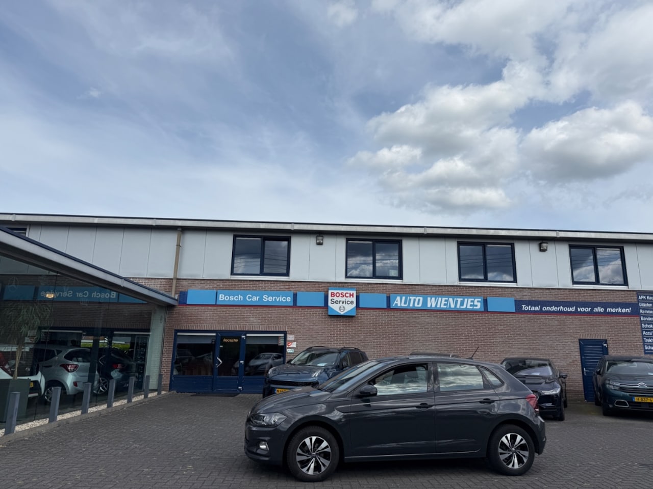 Volkswagen Polo - 1.0 TSI | Comfortline 5-Drs | Airco | Navi | Carplay - AutoWereld.nl