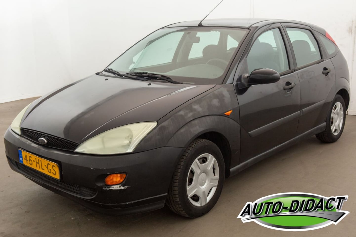 Ford Focus - 1.4-16V Trend Airco - AutoWereld.nl