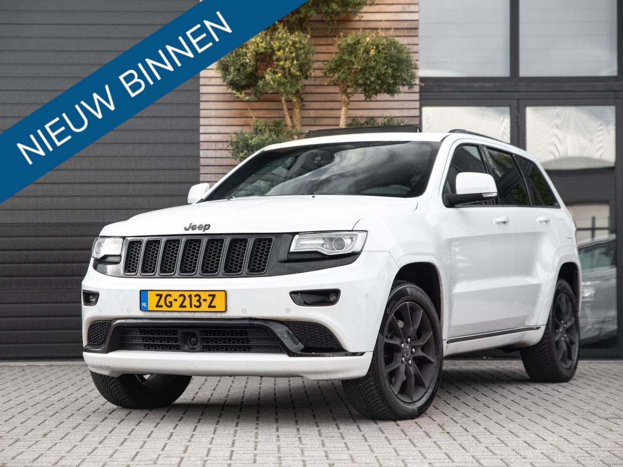 Jeep Grand Cherokee - 3.0 CRD Summit Pano H&K Leer ACC - AutoWereld.nl