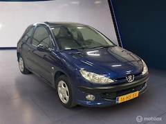 Peugeot 206 - 1.4 XS Stuurbekrachtiging/LM velgen/Trekhaak