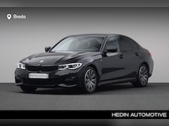 BMW 3-serie - 318i Business Edition Plus | M-sport Shadow Line | Achteruitrijcamera | Comfort Access | S