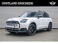 MINI Countryman - Cooper SE ALL4 Automaat / Classic / Pakket XS / 18" Asteroid Spoke