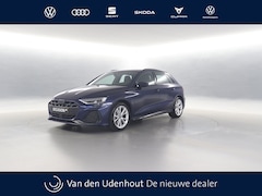 Audi A3 Sportback - 30 TFSI 115pk S Edition S-Tronic / Navigatie / Adaptive Cruise Control / Parkeersensoren