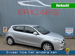 Hyundai i30 - 1.6i Dynamic Business AIRCO MFSTUUR ELEKTRA PACK