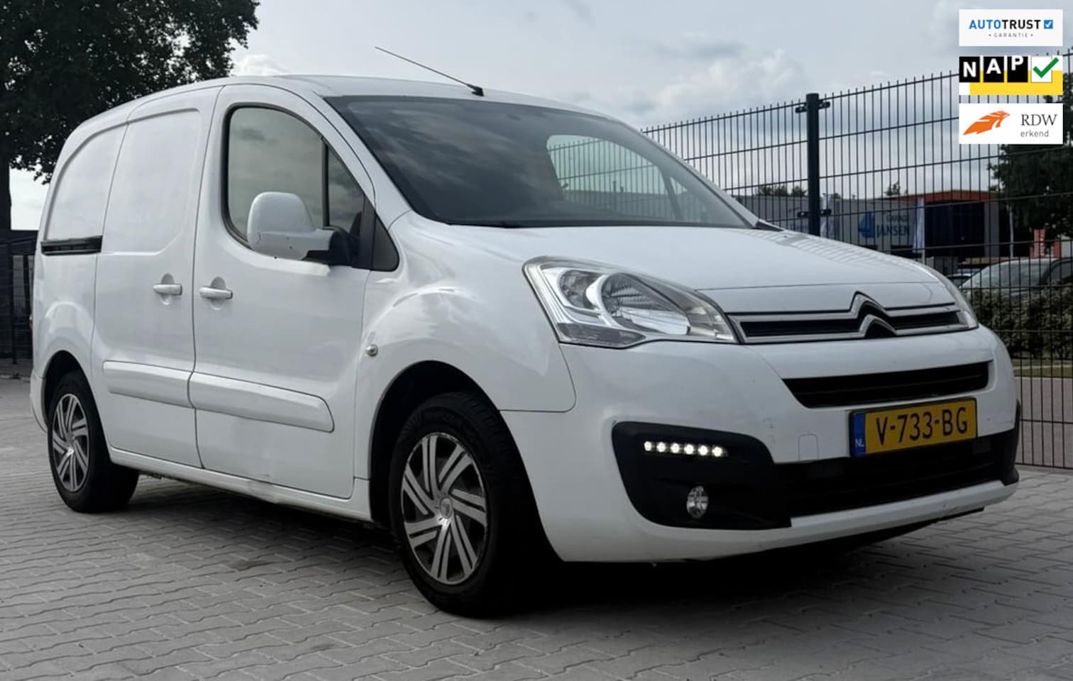 Citroën Berlingo - 1.6 BlueHDI 75 Club 1.6 BlueHDI 75 Club - AutoWereld.nl
