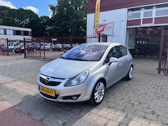Opel Corsa - 1.4 16V 5D Cosmo