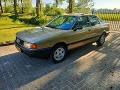 Audi 80 - 1.6 5 versnellingen km aantoonbaar