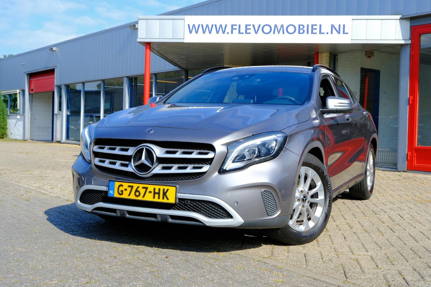 Mercedes-Benz GLA-Klasse - 180 Business Solution Limited Aut. |Navi|Clima|Aut.|LMV|PDC - AutoWereld.nl