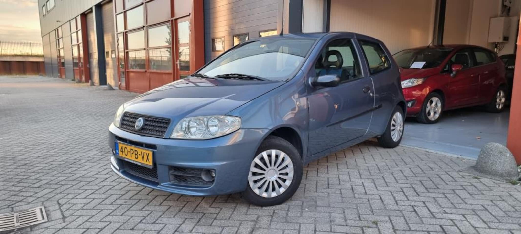 Fiat Punto - Fiat Punto 1.2 Sound - NAP - Elek. Ramen! - 2004 ZO MEENEMEN! - AutoWereld.nl