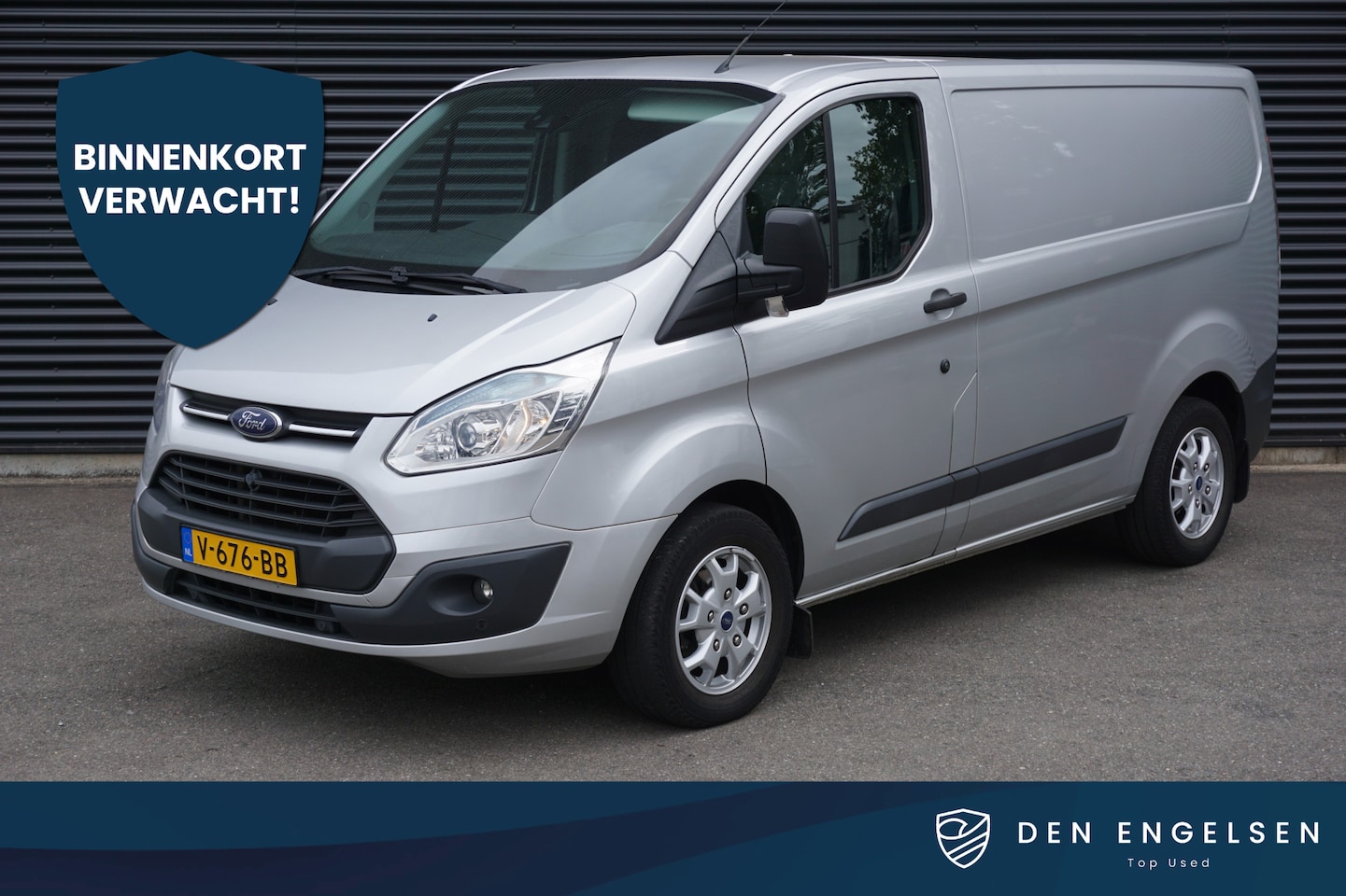 Ford Transit Custom - 270 2.2 TDCI L1H1 Trend | Airco | Navi | Trekhaak - AutoWereld.nl