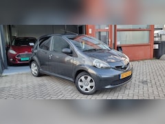 Toyota Aygo - Aygo 1.0 5DRS - AIRCO - ZO MEENEMEN