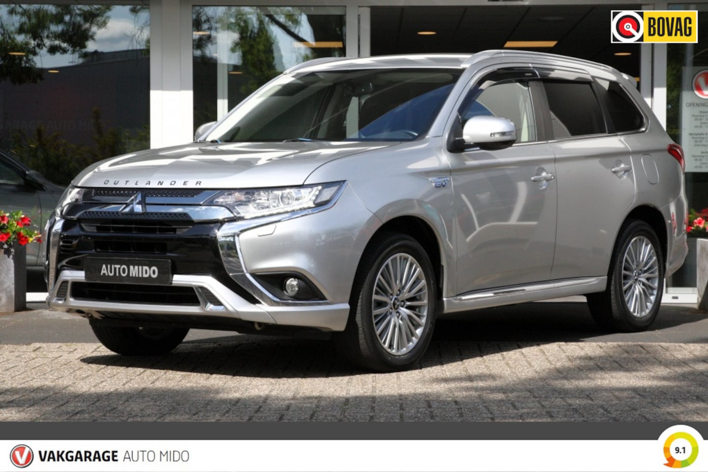 Mitsubishi Outlander - 2.4 PHEV Plug-in Hybrid 4WD Intense | Trekhaak | - AutoWereld.nl