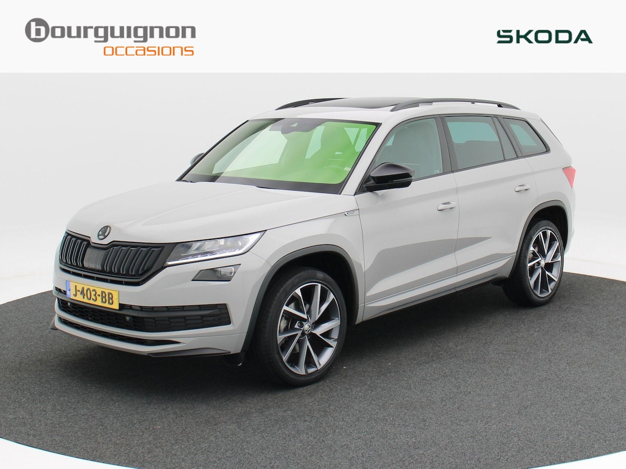 Skoda Kodiaq - 1.5 TSi 150 Pk Automaat Sportline Business | Panorama Dak | Camera | Carplay | Adaptive Cr - AutoWereld.nl