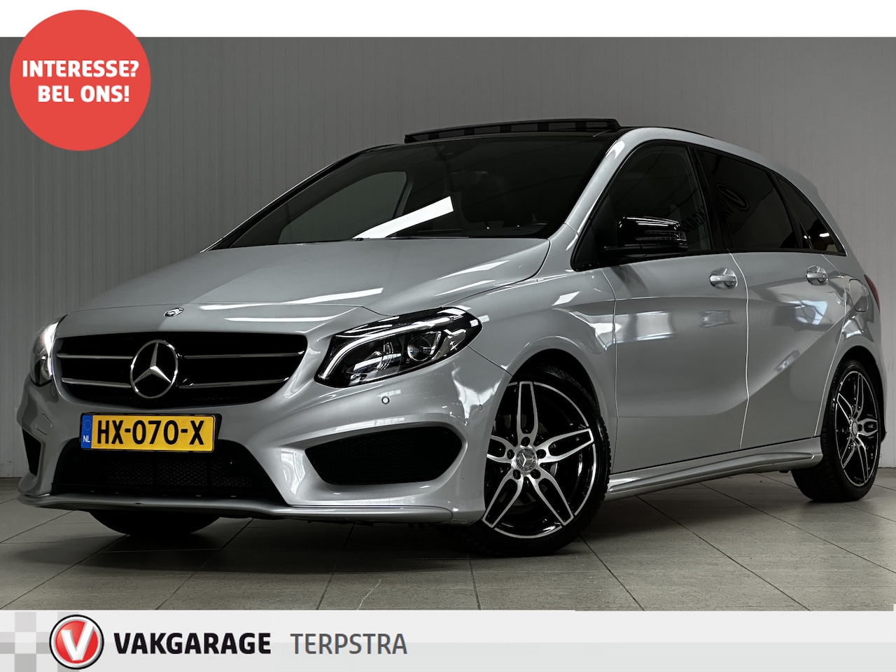Mercedes-Benz B-klasse - 180 AMG Night Edition Plus/ Open Pano-Dak!/ Automaat/ LED Koplampen/ Trekhaak!/ 18''LMV/ H - AutoWereld.nl