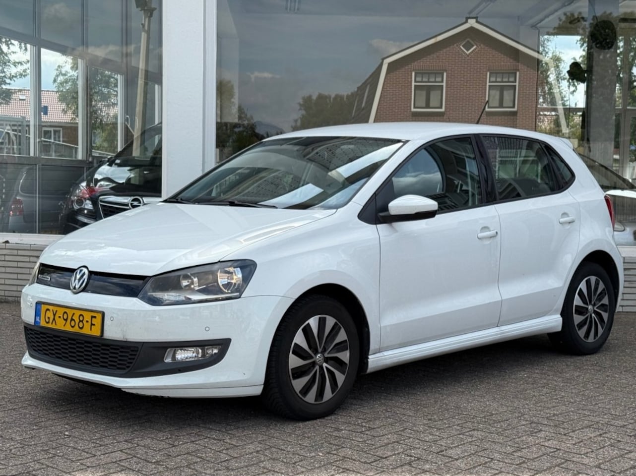 Volkswagen Polo - VERWACHT 1.4 TDI 75PK Bluemotion Navi Clima Cruise Keurige auto! - AutoWereld.nl