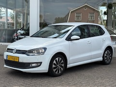 Volkswagen Polo - VERWACHT 1.4 TDI 75PK Bluemotion Navi Clima Cruise Keurige auto