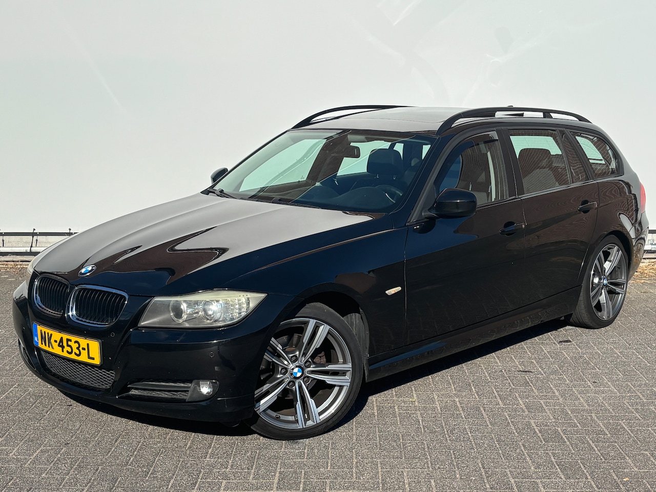 BMW 3-serie Touring - 318i - AutoWereld.nl