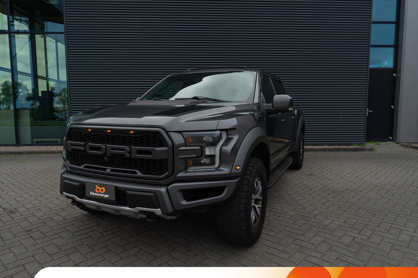 Ford F-150 Raptor - USA 3.5 V6 Ecoboost SuperCrew 457PK AUT. Pano-Schuifdak, Elektr. verstelbare stoelen, 360g - AutoWereld.nl